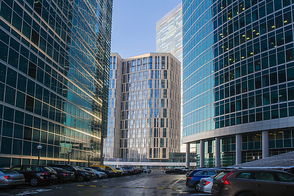 포토 JPG 해외이미지 외관 공원 도로 백그라운드 컨셉 비즈니스 교통시설 자동차 추상 거리 사람없음 야외 건물 빛 쇼핑 우주 상점 금속 카트 흰색 도시 센터 시장 구매 쇼핑몰 버리기 오브젝트 상업 장면 지역 타운 소매 제비 슈퍼마켓 자동 콘크리트 많음 비어있는 해외202309 해외포토 건축물 공공시설 길 육상교통 컬러 교통 무늬 모션 재질 조류 시설 파일형식