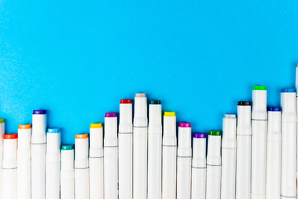 포토 JPG 해외이미지 학생 교육 종이 분홍색 컬러 백그라운드 장신구 학교 표시 문구용품 창조 사람없음 빨간색 학습 스터디 세트 컬러풀 펜 노란색 쌓기 우주 쪽지 장비 흰색 도구 붓 가르침 그리기 그룹 오브젝트 신학기 그림 대학교 구성 초보 카피스페이스 해외202309 해외포토 모션 필기구 공백 파일형식