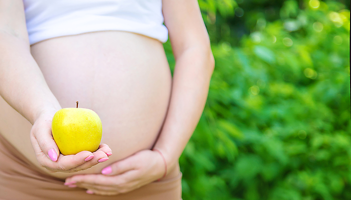 포토 JPG 해외이미지 여자 행복 잎 건강 관리 한명 들기 성인 임산부 임신 사과 성인여자한명만 해외202309 해외포토 식물 1 감정 과일 모션 사람 여자한명만 성인여자만 파일형식