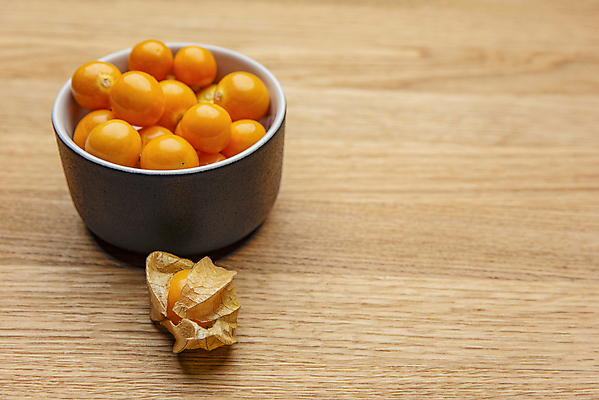 포토 JPG 해외이미지 식물 열매 음식 백그라운드 다이어트 오렌지 과일 자연 탁자 디저트 건강 사람없음 목재 컵 노란색 껍질 신선 체리 사발 황금 달콤 작음 망토 유기농 날것 베리 비타민 구스베리 숙성 이국적 채식주의자 페루 해외202309 해외포토 나무 식기 웰빙 컬러 가구 재료 사기그릇 남아메리카 맛 크기 생태계 채식 영양소 파일형식