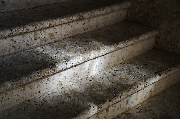 포토 JPG 해외이미지 백그라운드 패턴 건축양식 추상 바닥 사람없음 야외 건물 장식 빛 계단 페인트 회색 골동품 거친 역사 닫기 매끈함 건축가 버리기 오르기 결 천연기념물 구성 그런지 옛날 콘크리트 해외202309 해외포토 직업 건축물 건축 컬러 무늬 모션 감각 파일형식