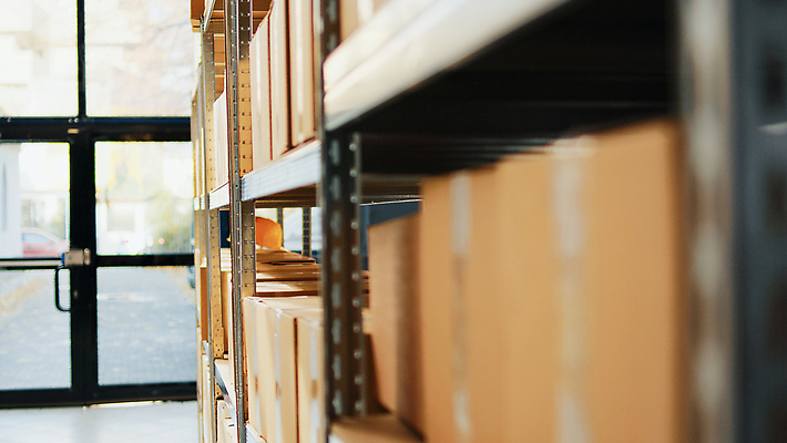 포토 JPG 해외이미지 노동자 실내 사람없음 상자 작업 물류창고 해외202309 해외포토 직업 내부 창고 파일형식