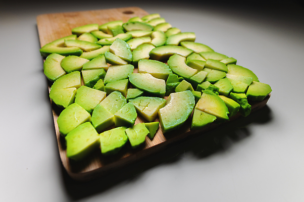 포토 JPG 해외이미지 음식 컬러 조각 백그라운드 다이어트 채소 과일 재료 자연 건강 사람없음 초록색 흰색 신선 맛 정상 자르기 유기농 날것 슬라이스 부드러움 비타민 아보카도 내추럴 숙성 이국적 채식주의자 비건 해외202309 해외포토 웰빙 컨셉 모션 감각 생태계 채식 영양소 파일형식