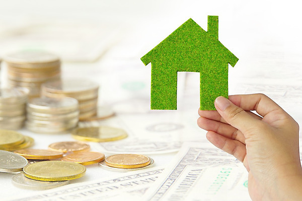 포토 JPG 해외이미지 손 디자인 백그라운드 컨셉 돈 추상 주택 들기 건물 신체부위 초록색 에너지 잡기 재산 에코 해외202004 해외포토 건축물 컬러 무늬 모션 사람 금융 환경 파일형식