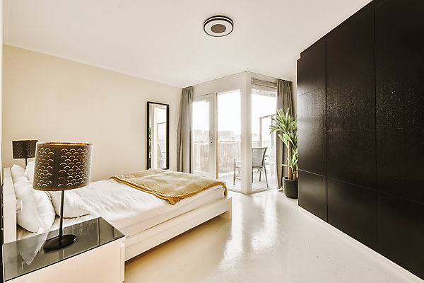 포토 JPG 해외이미지 식물 화분 의자 난간 사람없음 인테리어 문 공간 거울 방 발코니 침대 스탠드 커튼 장롱 해외202309 해외포토 디자인 가구 조명 파일형식