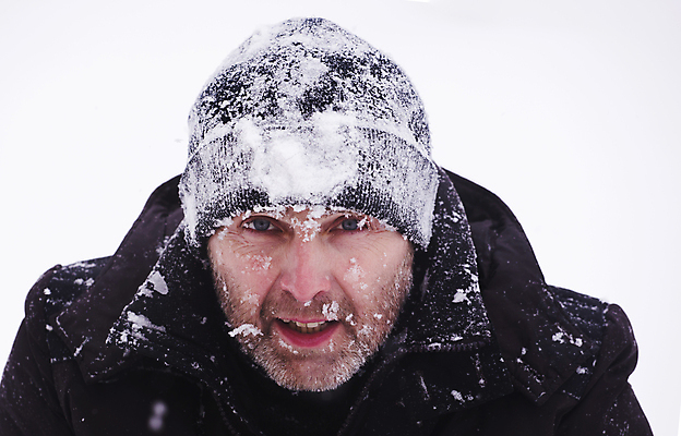 포토 JPG 해외이미지 모자 노년 남자 감정 얼굴 컨셉 크리스마스 겨울 수염 한명 취미 가로 머리 흰색 보호 캡모자 전경 해외202309 해외포토 모자_잡화 1 잡화 계절 기념일 컬러 사람 풍경 성인 신체부위 파일형식 탑뷰