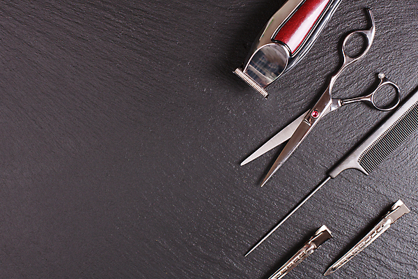 포토 JPG 해외이미지 사람없음 검은색 머리빗 클래식 머리핀 미용실 바리깡 카피스페이스 해외202309 해외포토 컬러 컨셉 장신구 공백 미용용품 뷰티샵 파일형식