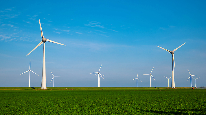 포토 JPG 해외이미지 산업 바다 밭 바람 안테나 해변 사람없음 초록색 파란색 농장 환경 힘 재활용 풍차 발전기 에너지 풍력에너지 네덜란드 에코 생태계 프로펠러 지구온난화 세대 유지 방앗간 항공촬영 드론 생태학 해외202309 해외포토 자연요소 교육 유럽 뷰포인트 컬러 농업 통신 날씨 발전소 그린에너지 친환경 기후변화 파일형식