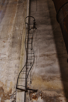 포토 JPG 해외이미지 디자인 유럽 산업 벽 여행 패턴 건축양식 창문 공장 추상 벽돌 실내 사람없음 내부 건물 목재 갈색 금속 어둠 탐험 수확 바위 도시 역사 천 모험가 버리기 질감 폴란드 그런지 보일러 브로츠와프 설치 옛날 콘크리트 비어있는 해외202309 해외포토 나무 건축물 건축 나라 컬러 무늬 농업 재료 공업 모션 재질 돌_바위 직물 파일형식