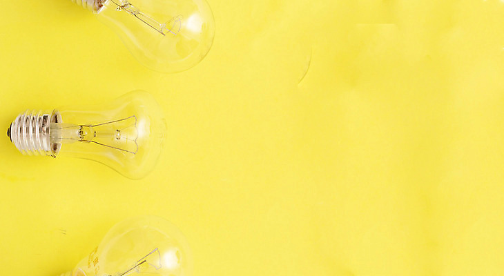 포토 JPG 해외이미지 모양 백그라운드 컨셉 비즈니스 전구 아이디어 사람없음 초록색 빛 글로벌 노란색 환경 힘 장비 흰색 램프 플랫 보호 오브젝트 백열등 생태학 공급 해외202309 해외포토 교육 컬러 조명 파일형식
