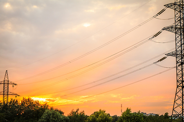 포토 JPG 해외이미지 산업 하늘 사람없음 환경 탑 금속 힘 일몰 장비 에너지 네트워크 오염 전염 철사 볼트 철탑 세대 분배 전압 철강 힘찬 공급 해외202309 해외포토 건축물 컨셉 재질 노을 공구 질병 감염 파일형식