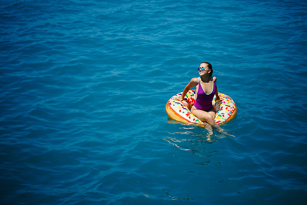 포토 JPG 해외이미지 라이프스타일 손 배너 여자 수영복 바다 여행 백그라운드 패턴 과일 비즈니스 태국 자연 호텔 휴가 휴식 한명 사람 물 컴퓨터 비키니 컬러풀 선글라스 태양 파티 유행 맑음 수영 스파 반지 화려 선탠 만화 화창 해외202309 해외포토 자연요소 1 옷 아시아 안경 컬러 컨셉 무늬 장신구 숙소 날씨 이벤트 생활 신체부위 전자제품 수상스포츠 생태계 파일형식