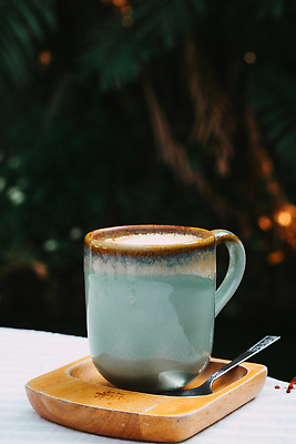 포토 JPG 해외이미지 모양 라이프스타일 커피 음료 음식 백그라운드 탁자 아침 따뜻함 사랑 미술 사람없음 목재 컵 햇빛 갈색 숟가락 검은색 이탈리아 거품 카페 우유 머그컵 수확 흰색 신선 잡기 뜨거움 도자기 달콤 아침식사 아로마 바리스타 카푸치노 에스프레소 내추럴 라떼 카페인 해외202309 해외포토 주간 나무 직업 식기 감정 유럽 컬러 가구 농업 재료 모션 문화예술 유제품 수저 생활 태양 상점 식사 맛 파일형식