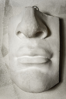 포토 JPG 해외이미지 백인 남자 얼굴 실내 건강 사람 성인 사람없음 뷰티 화장품 립스틱 입 피부 입술 코 해외202309 해외포토 서양인 내부 신체부위 파일형식