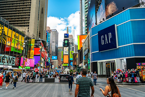 포토 JPG 해외이미지 안경 여행 비즈니스 건축양식 거리 광고판 사람 사람없음 건물 빛 미국 도시 시간 뉴욕 정사각형 네온 맨해튼 브로드웨이 해외202309 해외포토 도형 건축물 잡화 건축 북아메리카 알림판 판 파일형식