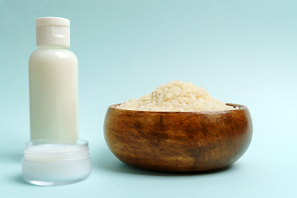 포토 JPG 해외이미지 웰빙 얼굴 백그라운드 재료 밥 건강 사람없음 치료 물 스파 화장품 보호 씻기 상품 피부 유기농 발효 레시피 스킨케어 박테리아 유지 내추럴 돌봄 위생관리 추출 핸드메이드 비건 해외202309 해외포토 자연요소 음식 컨셉 의학 모션 관리 신체부위 뷰티 청결 채식주의자 파일형식