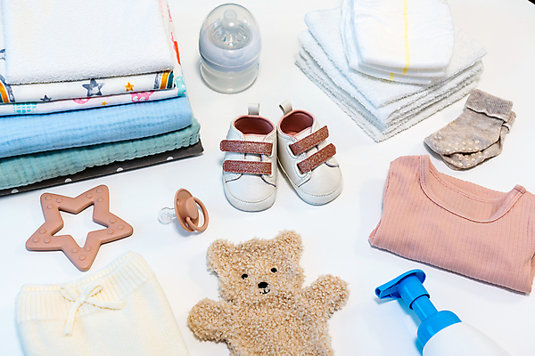 포토 JPG 해외이미지 별 사람없음 곰인형 아기용품 젖병 오브젝트 아기신발 유아복 해외202309 해외포토 자연요소 옷 인형 신발 파일형식