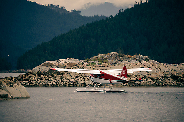 포토 JPG 해외이미지 호수 여행 캐나다 비행기 항해 사람없음 항공 대패 비버 해외202309 해외포토 북아메리카 배_교통 항공교통 대중교통 파일형식