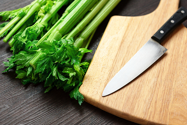 포토 JPG 해외이미지 식물 음식 줄기 조각 백그라운드 잎 농업 다이어트 채소 재료 자연 탁자 건강 요리 사람없음 목재 초록색 우주 주방 샐러드 수확 신선 막대기 맛 자르기 다발 먹기 허브 메뉴 유기농 날것 슬라이스 칼로리 내추럴 채식주의자 맛있는 해외202309 해외포토 나무 웰빙 산업 컬러 가구 컨셉 모션 생태계 채식 파일형식