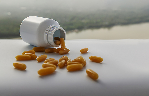 포토 JPG 해외이미지 라이프스타일 디자인 음식 백그라운드 컨셉 다이어트 재료 벽지 건강 사람없음 치료 뷰티 알약 약 쌓기 건강관리 흰색 투명 그룹 붓기 먹기 묘사 흰배경 유기농 흙더미 내추럴 보충 단백질 돌봄 면역력 식용 오메가 채식주의자 비건 해외202309 해외포토 웰빙 컬러 의학 모션 관리 생활 흙 채식 영양소 파일형식 더미