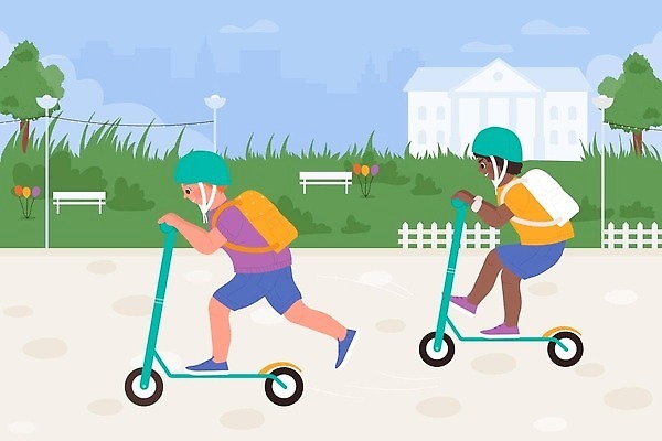 EPS 해외이미지 전신 공원 여자 남자 어린이라이프 어린이 가방 일러스트 소년 두명 스쿠터 헬멧 어린이만 해외202309 해외일러스트 라이프스타일 잡화 공공시설 사람 오토바이 보호장비 파일형식 벡터