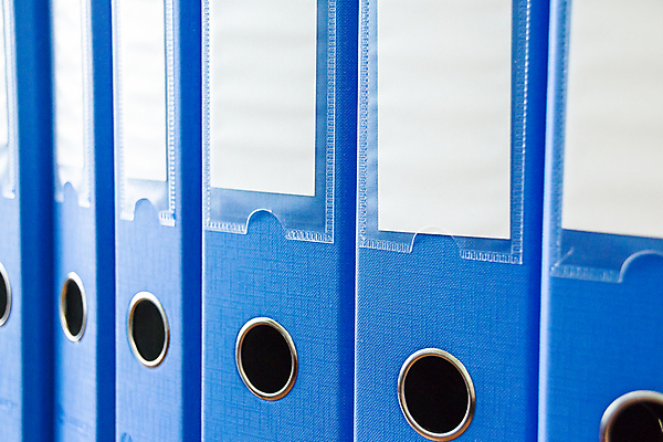 포토 JPG 해외이미지 종이 컬러 백그라운드 비즈니스 문구용품 사람없음 책 빨간색 금융 파란색 사무실 노란색 라벨 쌓기 상점 자료 공백 정보 기록 반지 그룹 닫기 오브젝트 보고서 준비 서식 문서 파일 폴더 수납 질서 바인더 흙더미 고립 보관소 줄서기 많음 해외202309 해외포토 컨셉 장신구 모션 프레임 경제 사무용품 흙 예절 저장 파일형식 더미