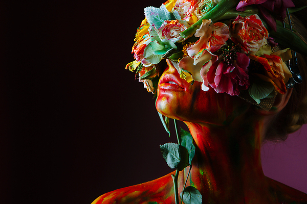 포토 JPG 해외이미지 백인 모델 헤어스타일 여자 꽃 얼굴 꽃무늬 신체 오렌지 자연 요정 손바닥 미술 한명 사람 초록색 뷰티 유행 스파 페인트 화장품 립스틱 신선 화려 향수 유기농 머리장식 돌봄 이국적 스타일 해외202309 해외포토 서양인 식물 1 손 웰빙 컬러 컨셉 무늬 과일 모션 문화예술 신체부위 장식 생태계 파일형식