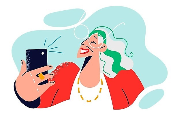 EPS 해외이미지 라이프스타일 여자 일러스트 한명 들기 상반신 성인 스마트폰 셀프카메라 노인만 노인여자한명만 안경낌 해외202309 해외일러스트 1 안경 모션 사람 생활 핸드폰 스마트기기 사진촬영 여자한명만 성인만 노인여자만 파일형식 벡터