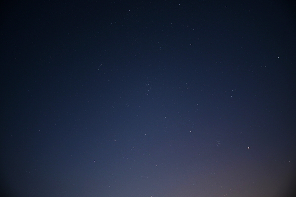 포토 JPG 해외이미지 자연 하늘 사람없음 야외 여름 빛 뷰티 어둠 시골 관찰 점 야간 저녁 포인트 8월 해외202309 해외포토 자연요소 계절 모션 금융 날짜 생태계 파일형식