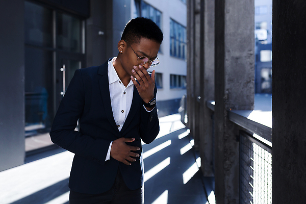 포토 JPG 해외이미지 직업 손 여자 지구 흑인 회사 비즈니스 직장 피곤 한명 사람 성인 치료 사무실 약 건강관리 고통 추위 잡기 업무 비즈니스우먼 열 바이러스 질병 약국 종업원 걱정 경영자 감염 알레르기 기침 재채기 전염병 증상 팔꿈치 해로움 헬프 해외202309 해외포토 서양인 1 감정 컨셉 의학 모션 건강 관리 신체부위 작업 도움 직장인 리더 팔 파일형식