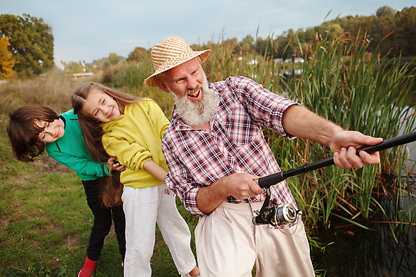 포토 JPG 해외이미지 라이프스타일 할아버지 행복 호수 어린이 가족 자연 낚시 함께함 어류 어업 소년 취미 야외 세명 물 학습 강 캠핑 장비 육아 시골 잡기 가르침 은퇴 손주 낚시꾼 돌리기 민물 조부모 해외202309 해외포토 자연요소 교육 노년 남자 감정 산업 컨셉 관계 모션 레저 사람 생활 수중동물 생태계 파일형식