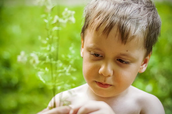 포토 JPG 해외이미지 백인 1 라이프스타일 디자인 공원 행복 음식 건강 종류 한명 웃음 앉기 야외 물 강 뷰티 반사 환경 에너지 흰색 표현 아기 신선 달콤 배고픔 해외202309 해외포토 자연요소 서양인 공공시설 감정 컬러 모션 표정 사람 생활 맛 파일형식