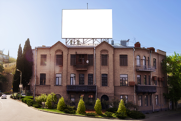 포토 JPG 해외이미지 템플릿 디자인 배너 외관 포스터 도로 백그라운드 비즈니스 교통시설 거리 주택 광고판 사람없음 야외 건물 사무실 우주 탑 맑음 봄 공백 정보 흰색 도시 메시지 도심 큼 상업 각도 남쪽 마케팅 목업 카피스페이스 비어있는 해외202309 해외포토 건축물 계절 길 컬러 교통 날씨 알림판 크기 방향 시설 판 파일형식