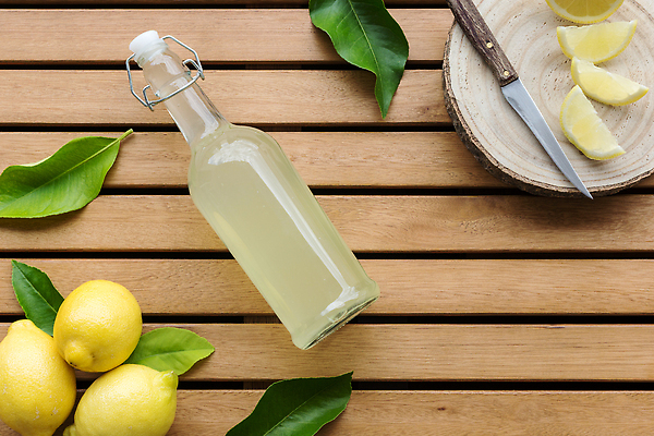 포토 JPG 해외이미지 음료 음식 조각 백그라운드 과일 유리 귤 도마 건강 사람없음 가로 초록색 물 여름 노란색 주스 추위 신선 칵테일 액체 칼 달콤 맛 레몬 레모네이드 핸드메이드 해외202309 해외포토 자연요소 계절 컬러 컨셉 재질 주방용품 주류 에이드 파일형식