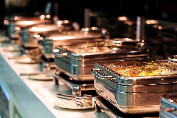 포토 JPG 해외이미지 접시 선 음식 탁자 호텔 쟁반 따뜻함 종류 요리 이벤트 사람없음 파티 주방 요식업 식당 식사 저녁식사 신선 바 뜨거움 선택 아침식사 냄비 컨테이너 먹기 서비스 준비 조리대 난방 점심식사 뷔페 셀프 접수 줄서기 많음 해외202309 해외포토 식기 산업 가구 컨셉 모션 숙소 상점 솥 파일형식