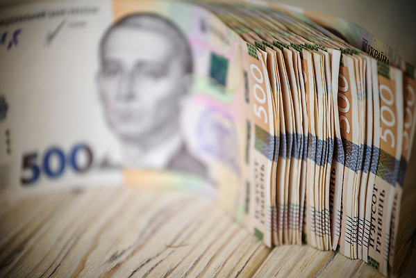 포토 JPG 해외이미지 배너 종이 백그라운드 컨셉 지폐 돈 패턴 비즈니스 성공 추상 사람없음 금융 경제 쌓기 쪽지 저축 시장 재산 구매 질감 투자 상업 결제 5 팩 계산서 수입 우크라이나 해외202309 해외포토 유럽 무늬 모션 쇼핑 숫자 화장품 파일형식