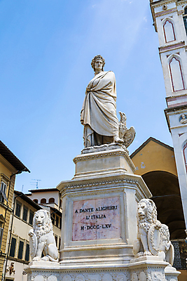 포토 JPG 해외이미지 유럽 문화 조각 여행 건축양식 하늘 거리 미술 풍경 사람없음 건물 여름 파란색 도시풍경 조각상 산타클로스 성당 교회 이탈리아 골동품 바위 도시 역사 작가 문학 대리석 타운 천연기념물 랜드마크 르네상스 시인 옛날 토스카나 피렌체 해외202309 해외포토 직업 건축물 계절 건축 나라 컬러 크리스마스 재료 종교건축 문화예술 조형물 돌_바위 파일형식