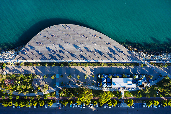 포토 JPG 해외이미지 나무 공원 유럽 파도 바다 여행 건축양식 조류 휴가 안테나 파노라마 사람없음 야외 건물 목재 물 파란색 햇빛 산책로 도시 보행자 그늘 지중해 장면 타운 스카이라인 항공촬영 랜드마크 해외202309 해외포토 자연요소 식물 동물 건축물 공공시설 건축 나라 길 뷰포인트 컬러 재료 통신 촬영기법 태양 파일형식