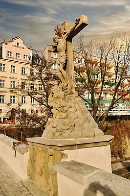 포토 JPG 해외이미지 외관 여행 건축양식 풍경 사람없음 야외 건물 관광지 도시풍경 조각상 여행객 도시 역사 장면 광택 타운 동유럽 폴란드 랜드마크 옛날 해외202309 해외포토 건축물 건축 유럽 사람 조형물 파일형식