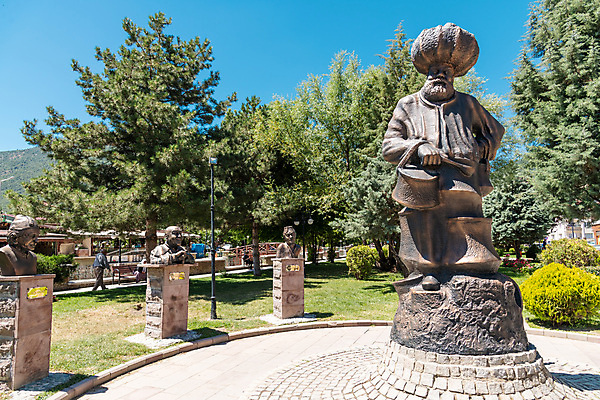 포토 JPG 해외이미지 동물 캐릭터 전통 라이프스타일 문화 호수 조각 여행 백그라운드 건축양식 가정 주택 사람없음 건물 목재 교회 도시 역사 당나귀 칠면조 랜드마크 옛날 요구르트 튀르키예 해외202309 해외포토 나무 건축물 건축 아시아 재료 종교건축 조류 유제품 생활 말_동물 파일형식