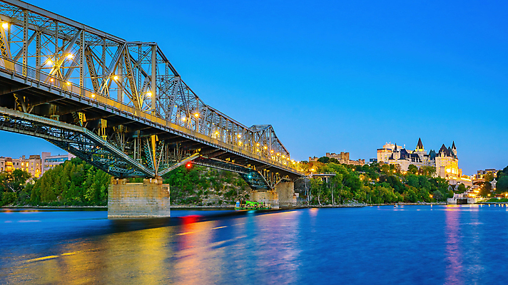 포토 JPG 해외이미지 공원 시계 여행 캐나다 건축양식 하늘 지붕 파노라마 풍경 사람없음 야외 건물 물 강 도시풍경 탑 황혼 일몰 새벽 도시 역사 도심 도서관 야간 저녁 언덕 스카이라인 국회 랜드마크 수도권 옛날 정부 정치 해외202309 해외포토 자연요소 건축물 공공시설 교육 건축 북아메리카 촬영기법 노을 지역 파일형식