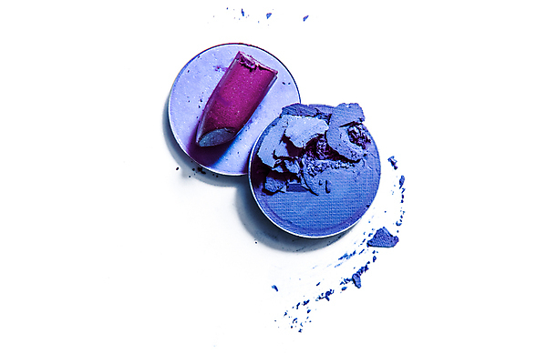 포토 JPG 해외이미지 사람없음 파란색 뷰티 화장품 손상 립스틱 가루 질감 아이섀도 해외202309 해외포토 컬러 컨셉 파일형식