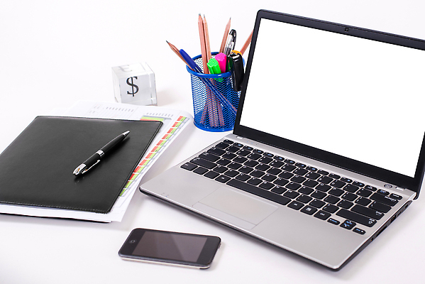 포토 JPG 해외이미지 디자인 백그라운드 인터넷 비즈니스 통신 열쇠 모바일 기술 사람없음 노트북 컴퓨터 사무실 3D 우주 금속 디지털 스크린 모니터 검은색 공책 자료 웹 공백 장비 회색 흰색 키보드 업무 오픈 네트워크 은색 휴대용 오브젝트 싱글 전자 시스템 패드 고립 해외202309 해외포토 컬러 재질 문구용품 전자제품 작업 디지털합성 파일형식