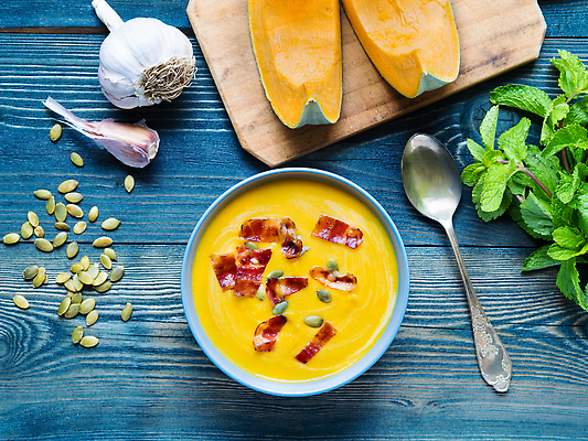 포토 JPG 해외이미지 전통 접시 음식 조각 백그라운드 다이어트 채소 오렌지 호박 도마 건강 마늘 요리 씨앗 사람없음 목재 초록색 파란색 노란색 숟가락 검은색 저녁식사 할로윈 시골 신선 뜨거움 맛 수프 정상 먹기 민트 크림 베이컨 추수감사절 점심식사 채식주의자 핸드메이드 비건 해외202309 해외포토 나무 식물 식기 기독교 컬러 컨셉 과일 재료 모션 주방용품 수저 돼지고기 식사 허브 채식 파일형식