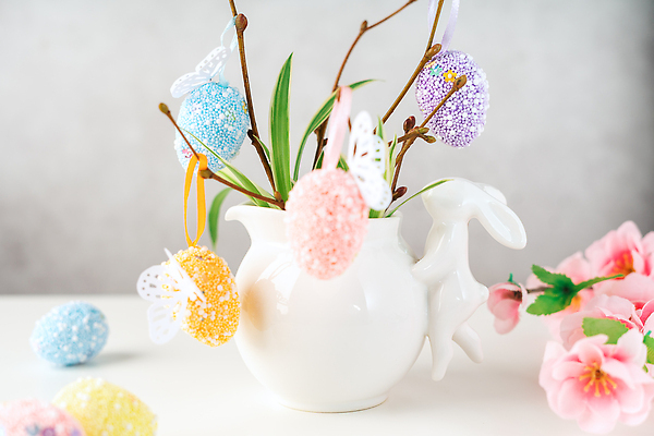 포토 JPG 해외이미지 전통 디자인 계절 행복 꽃다발 나비 백그라운드 컨셉 자연 탁자 추상 휴가 사람없음 장식 빛 컬러풀 뷰티 정원 꽃병 축제 봄 벚꽃 흰색 나뭇가지 축하 토끼 인사 신선 신용카드 4월 다발 버드나무 오브젝트 레이아웃 부활절계란 엽서 장면 구성 정물화 목업 카피스페이스 비어있는 해외202309 해외포토 나무 꽃 감정 컬러 가구 곤충 무늬 포유류 부활절 금융 반려동물 계란 공백 예절 날짜 편지 그림 생태계 파일형식