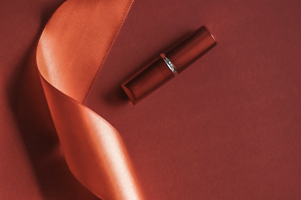 포토 JPG 해외이미지 리본 사람없음 뷰티 화장품 립스틱 오브젝트 버건디 해외202309 해외포토 빨간색 파일형식