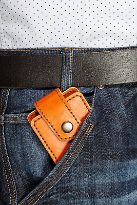 포토 JPG 해외이미지 직업 종이 백그라운드 컨셉 돈 비즈니스 통신 사람없음 금융 상자 사무실 갈색 유행 공백 덮개 흰색 청바지 인사 신용카드 이름 메시지 지갑 재산 고급 주머니 작음 가죽 가득함 오브젝트 사인 싱글 방문 판지 고립 보유 비어있는 해외202309 해외포토 컬러 바지 경제 뚜껑 예절 크기 파일형식