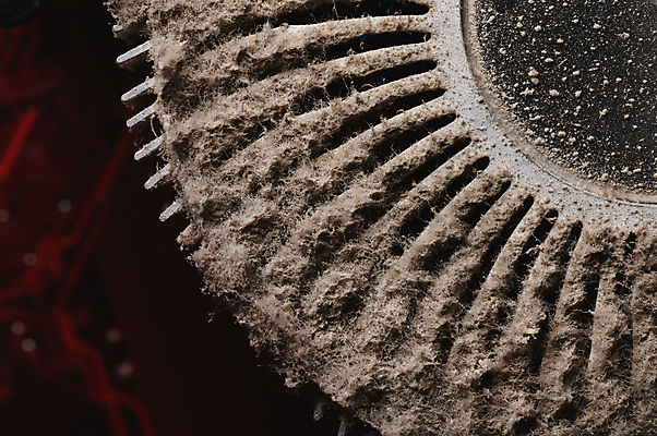 포토 JPG 해외이미지 산업 기술 사람없음 노트북 금속 원형 부채 오염 닫기 위험 먼지 시스템 망사 배기가스 천식 철강 프로세서 필터 해외202309 해외포토 도형 컨셉 모션 재질 전자제품 직물 질병 파일형식