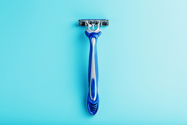 포토 JPG 해외이미지 사람없음 파란색 시원함 면도기 카피스페이스 해외202309 해외포토 컬러 위생용품 공백 파일형식