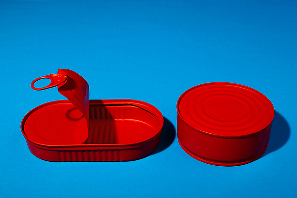 포토 JPG 해외이미지 백그라운드 사람없음 파란색 금속 오픈 화려 캔 팝아트 해외202309 해외포토 컬러 컨셉 재질 그림 파일형식